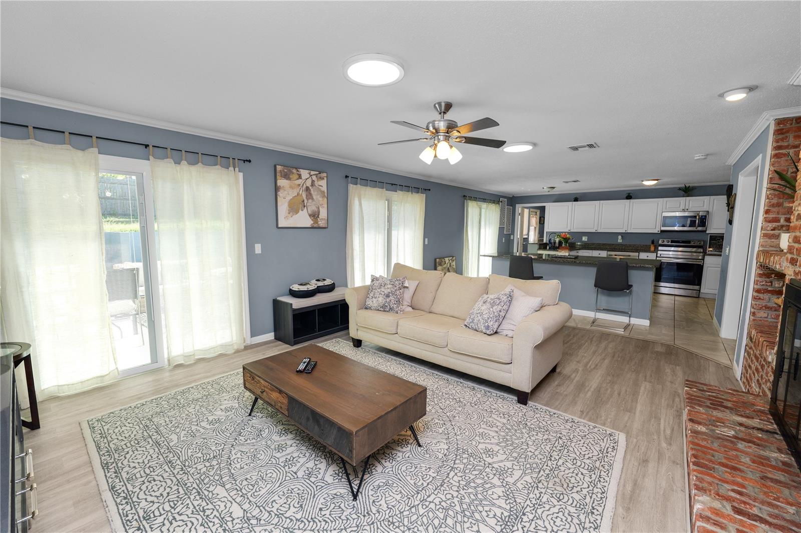 ARIANA HILLS - Residential