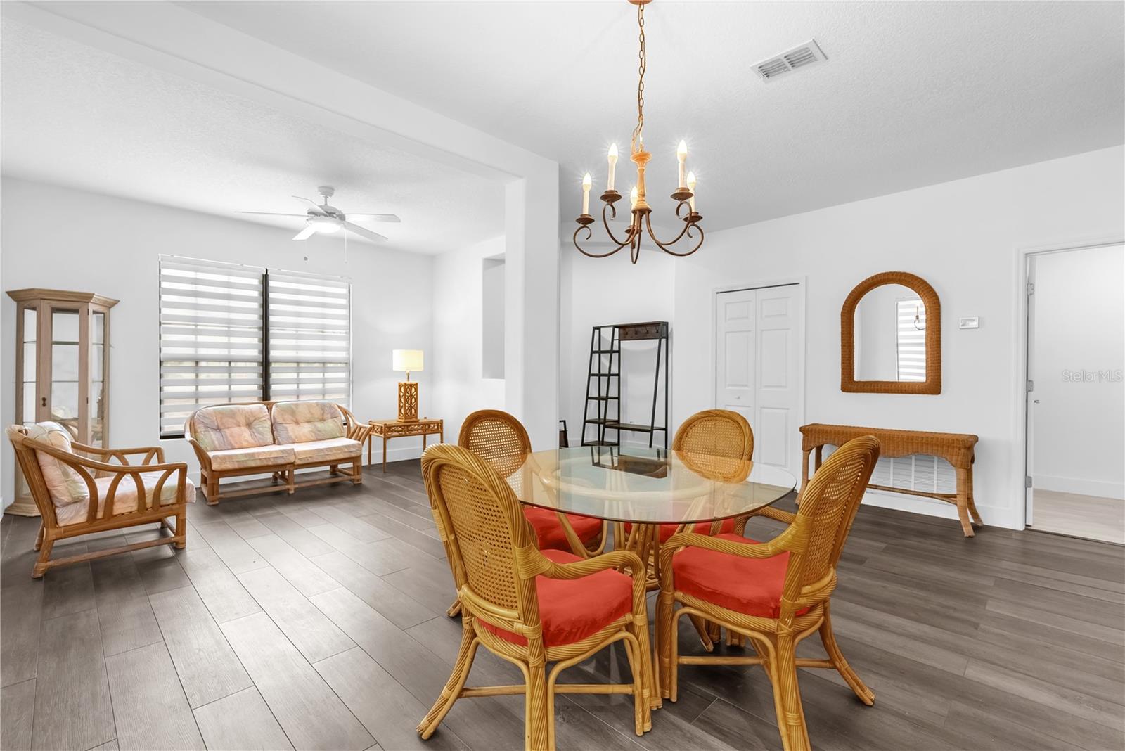 4938 SWEET CEDAR CIRCLE