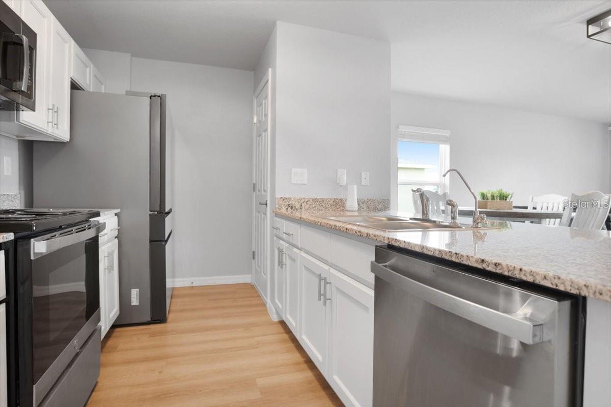 STONERIDGE SUB - Residential