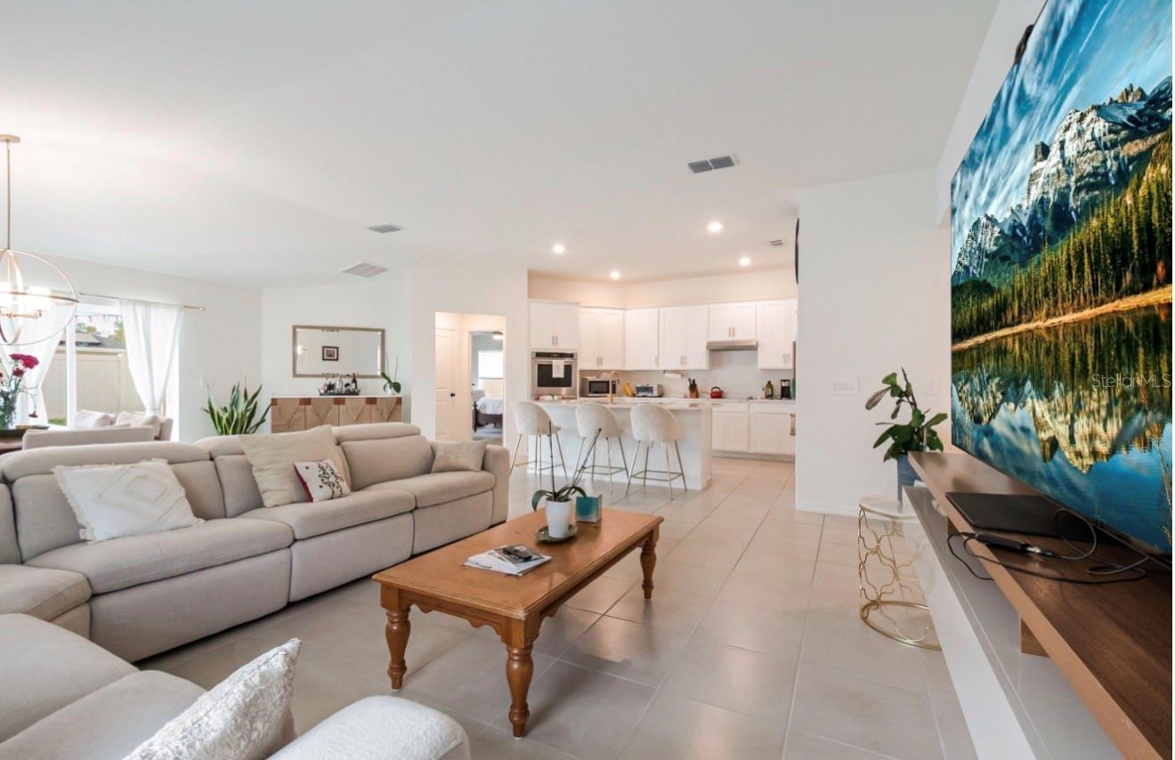 LEGACY HILLS - Residential