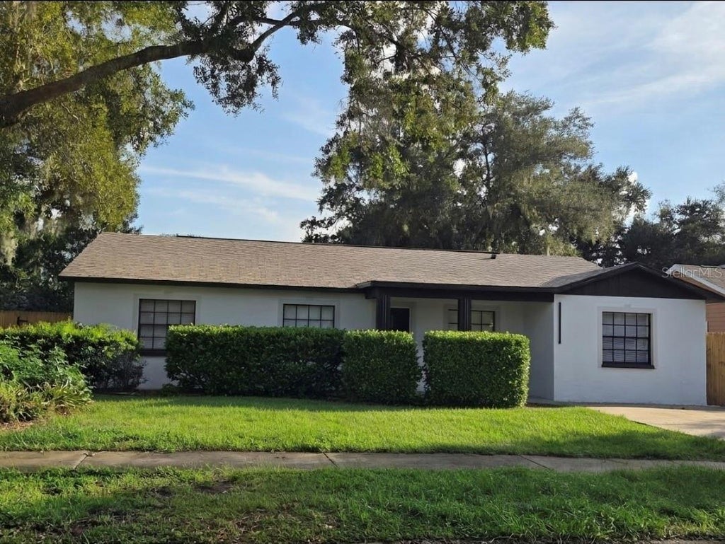 Photo of 5044 Roanoke Drive, Holiday, FL 34690 (MLS # TB8557008)