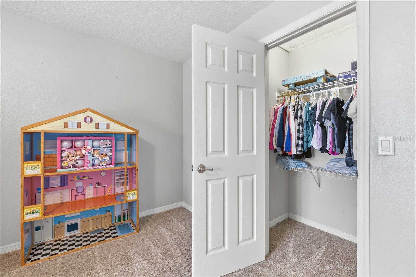 COUNTRY MEADOWS PH I - Residential