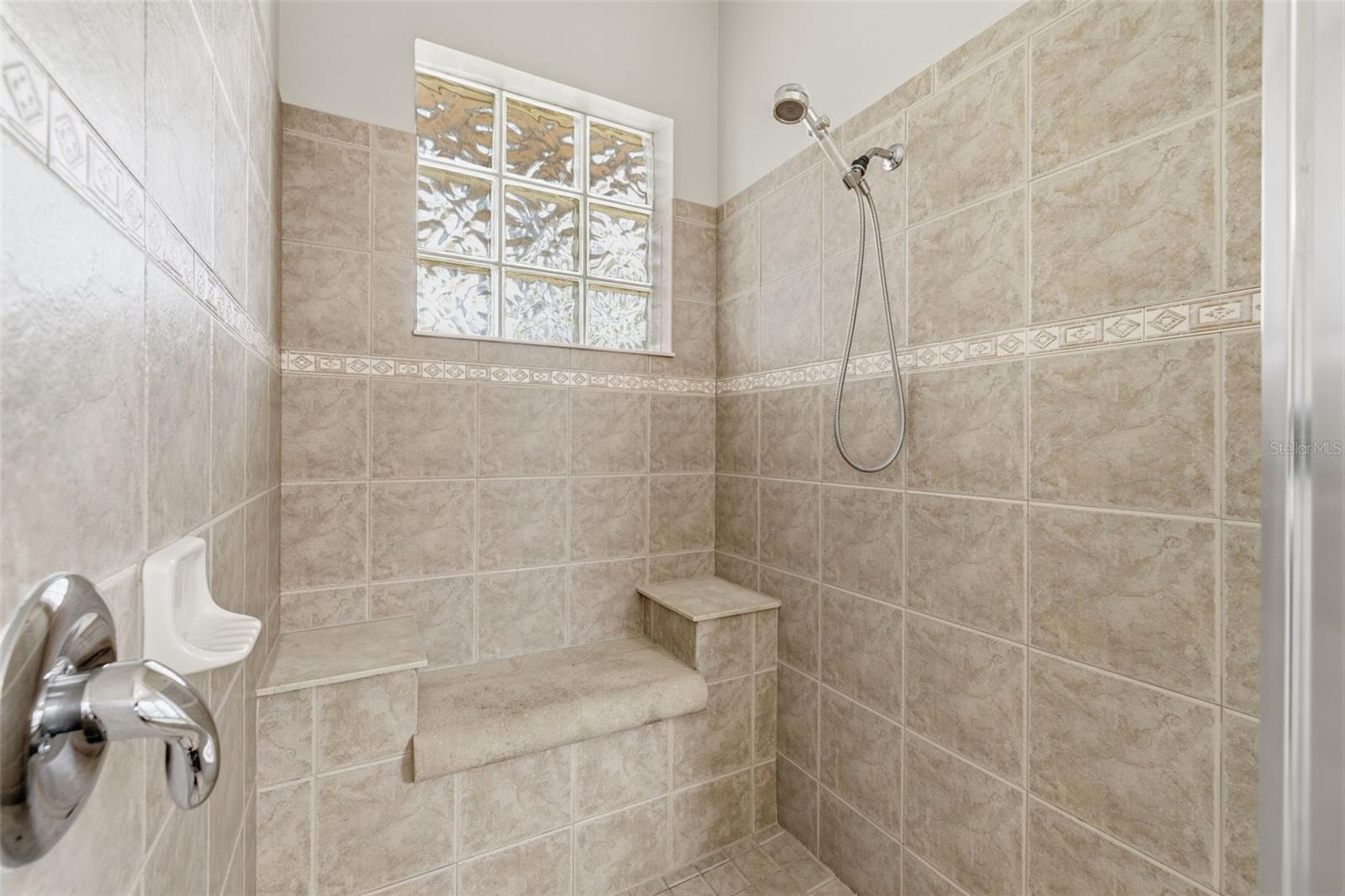 COUNTRY MEADOWS PH I - Residential