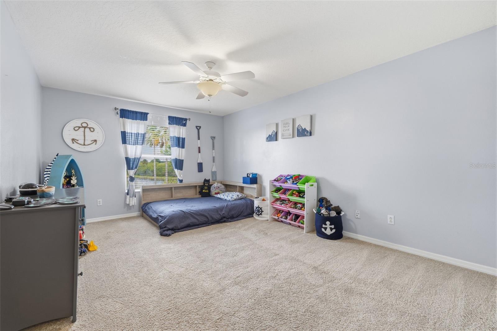 COUNTRY MEADOWS PH I - Residential