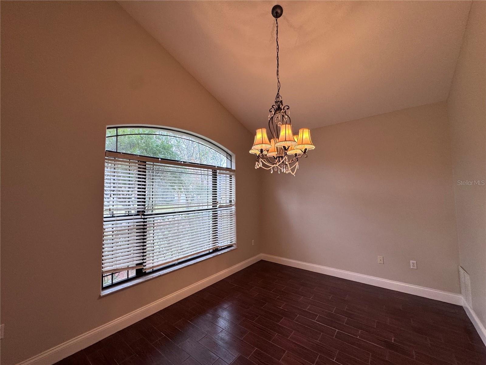 EAST LAKE RESERVE AT NARCOOSSEE UNIT 2 - Residential Lease