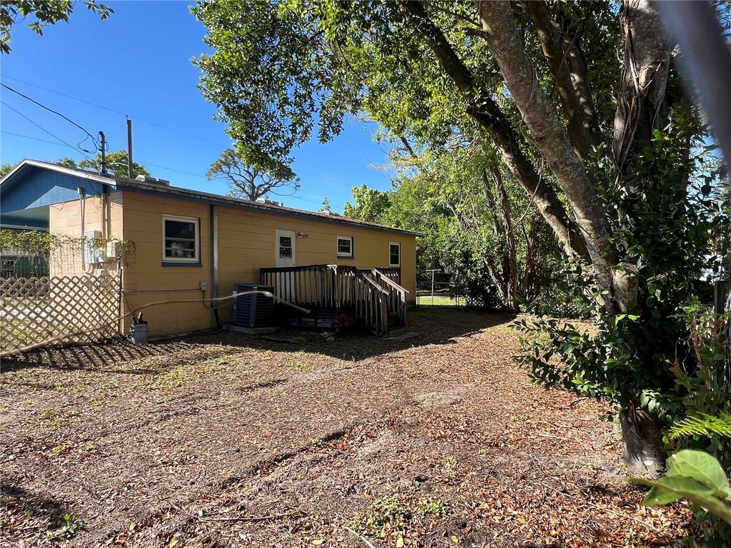 Photo of 1602 E Annona Avenue, Tampa, FL 33612 (MLS # TB8488171)