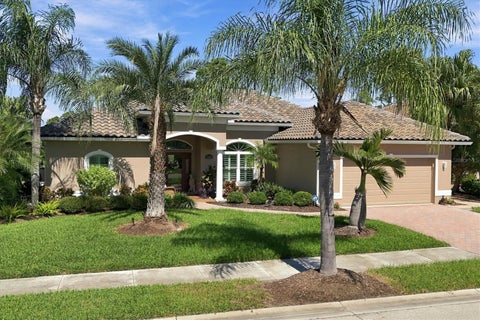 Photo of 5496 White Ibis Drive, North Port, FL 34287 (MLS # N6146327)
