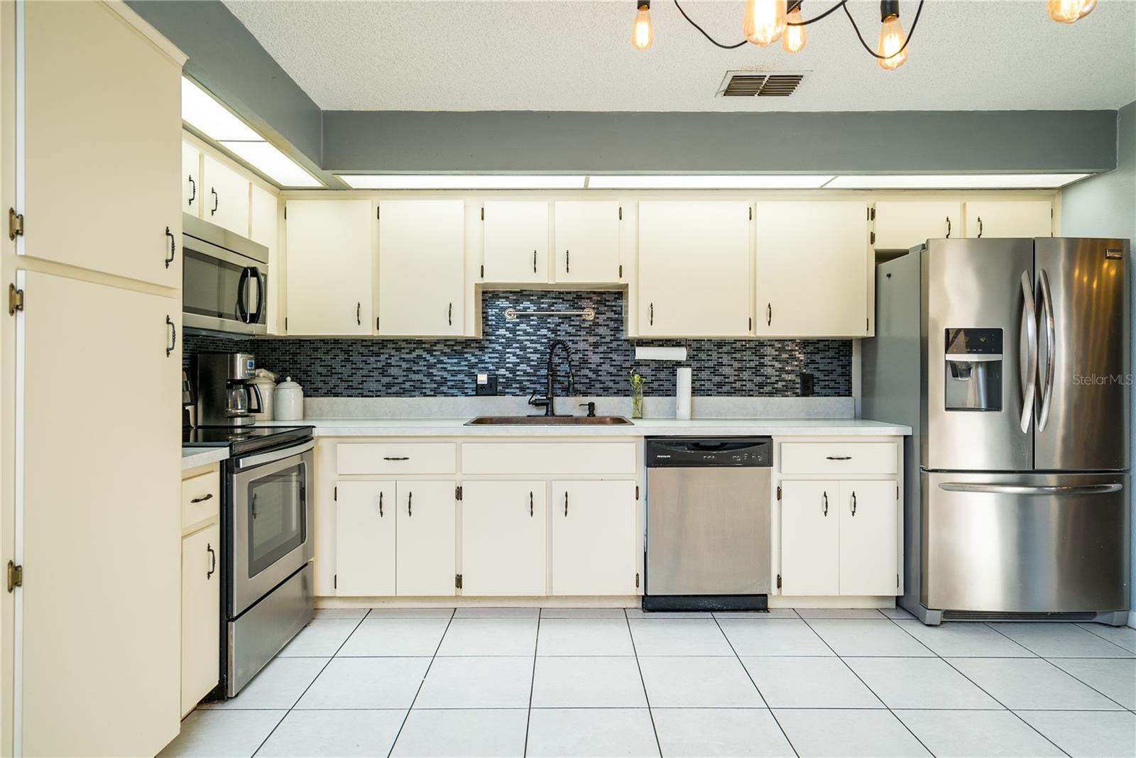 CYPRESS LANDING PH 02 - Residential