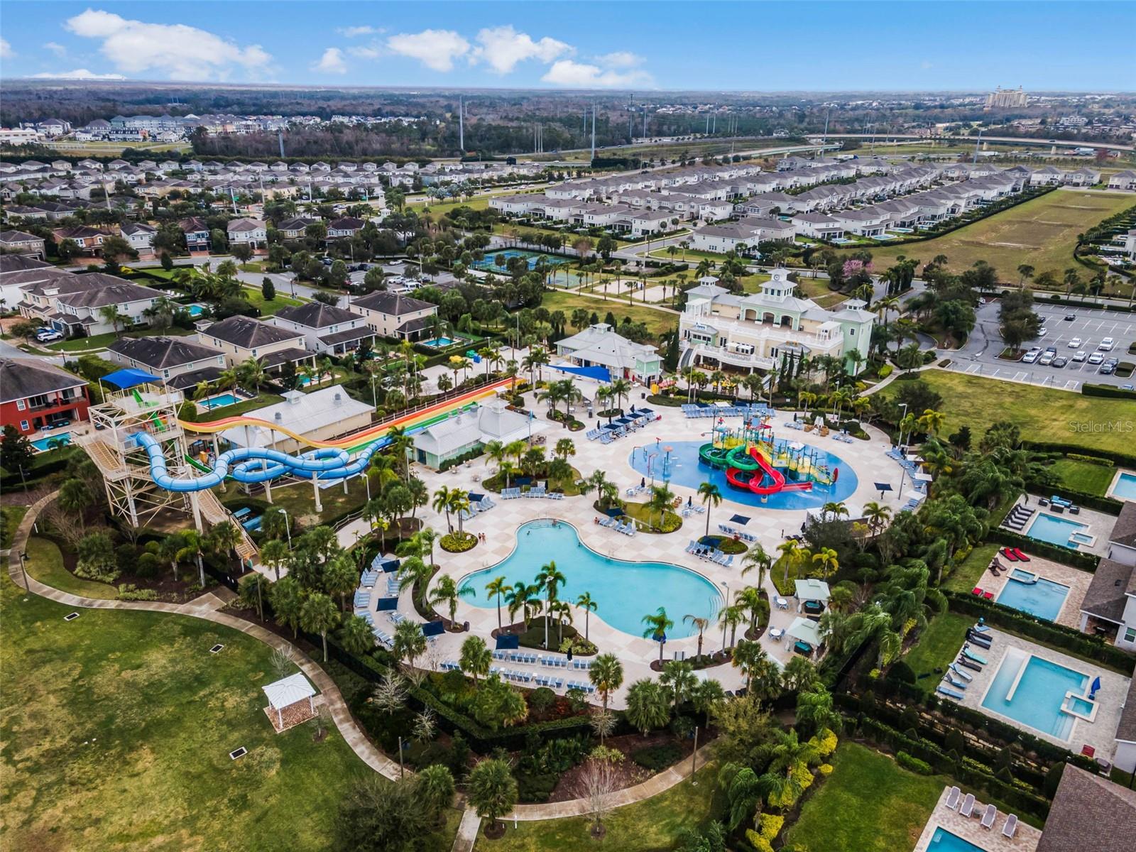 REUNION WEST 4 REP - Residential