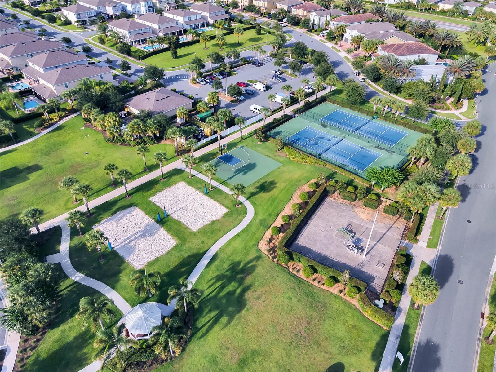 REUNION WEST 4 REP - Residential