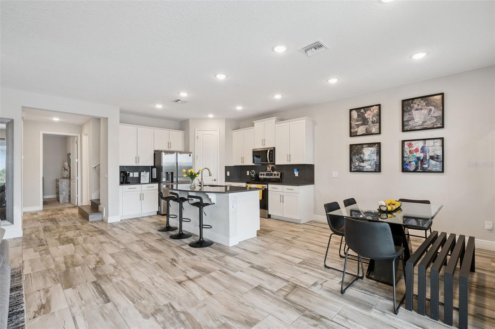 REUNION WEST 4 REP - Residential