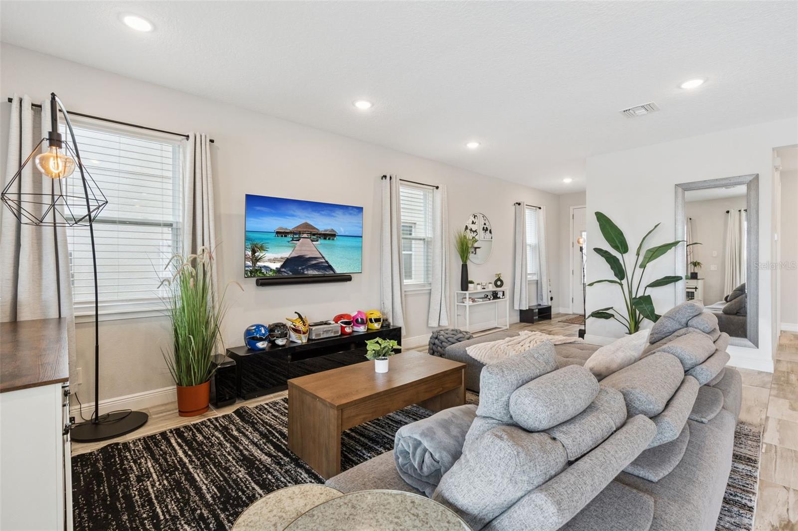 REUNION WEST 4 REP - Residential