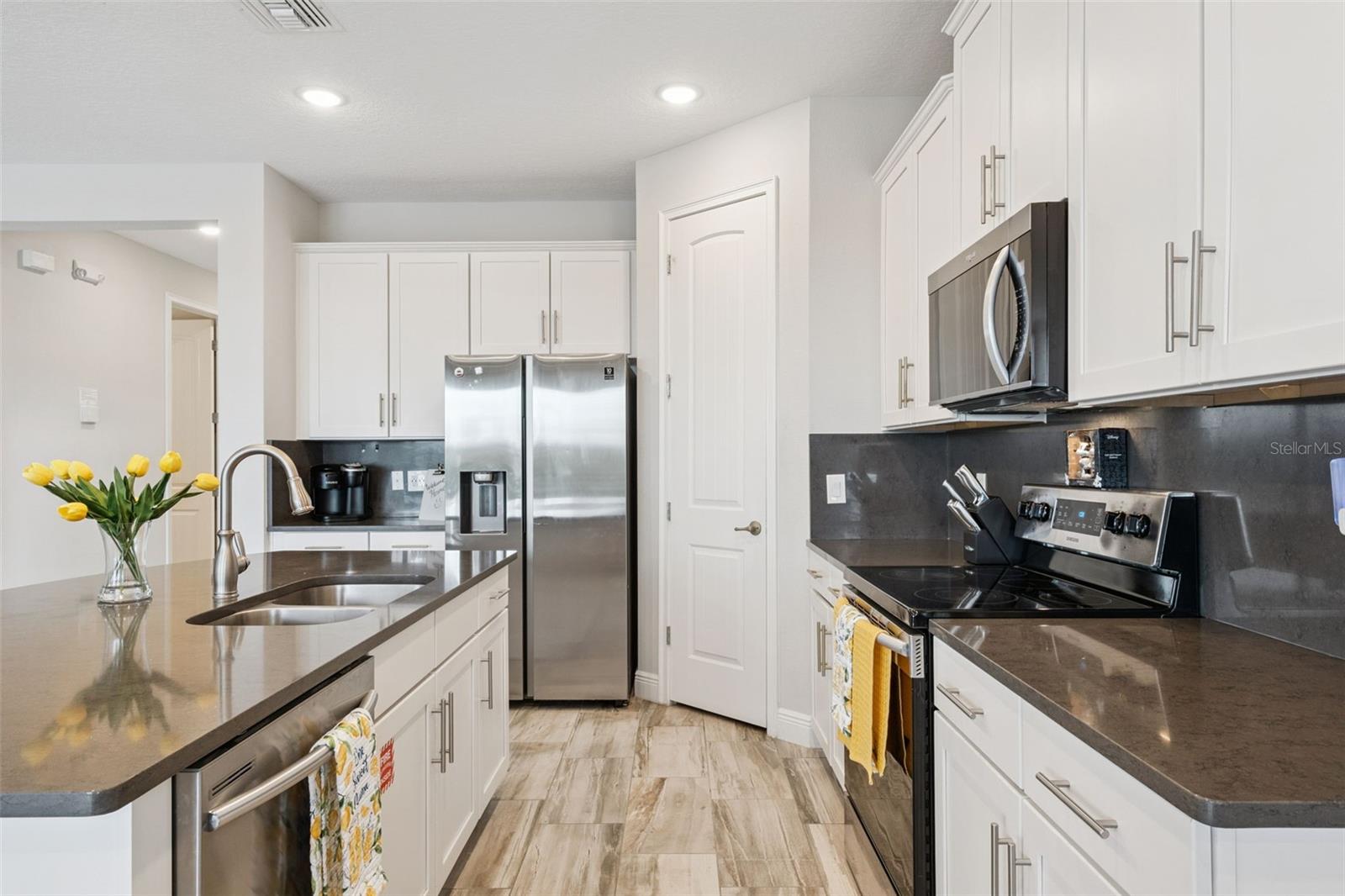 REUNION WEST 4 REP - Residential