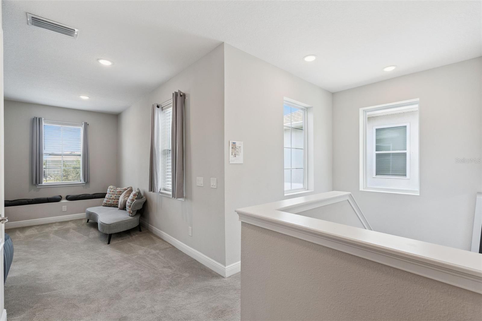 REUNION WEST 4 REP - Residential