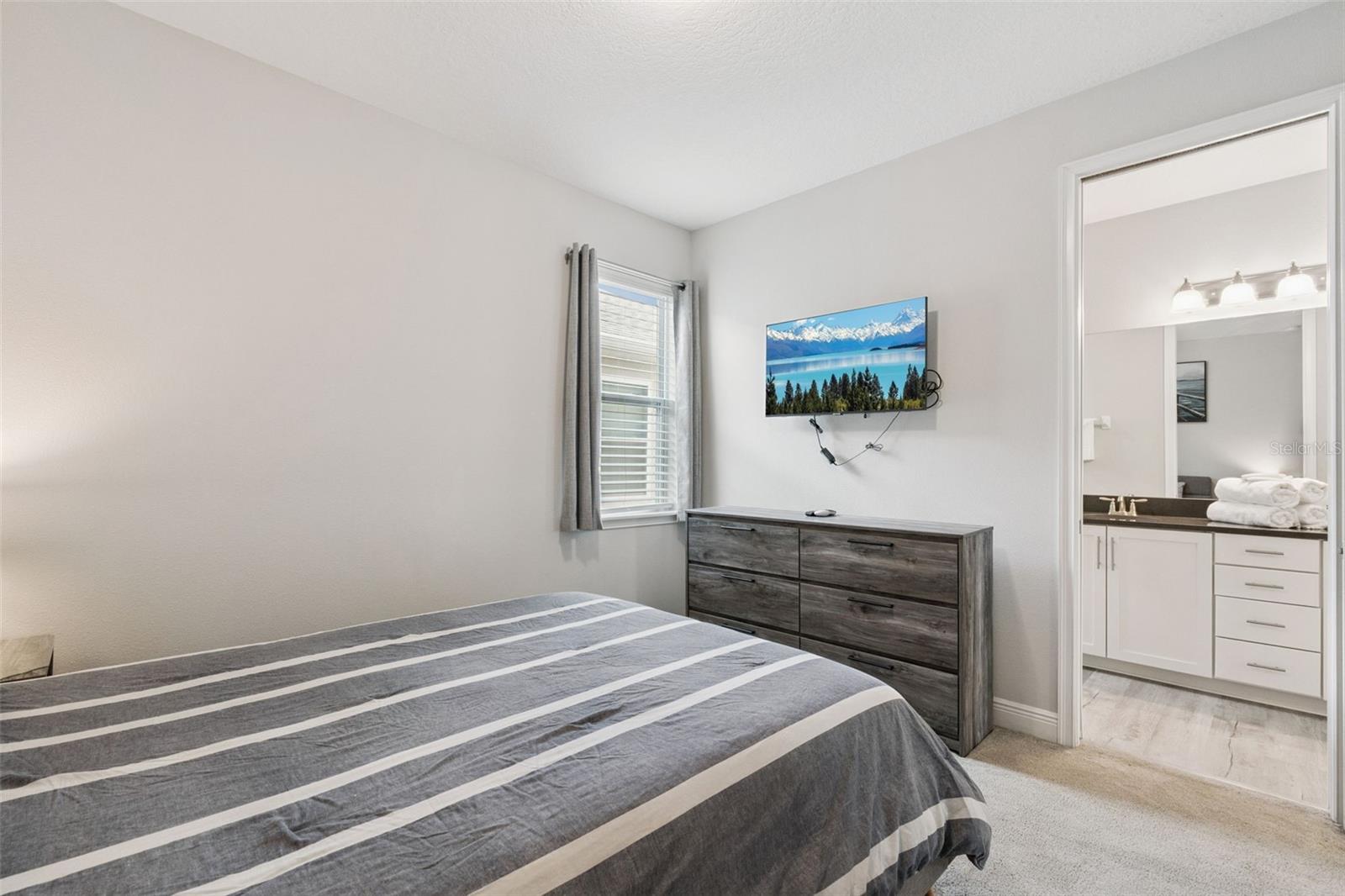 REUNION WEST 4 REP - Residential