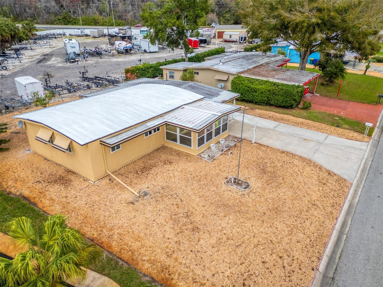 TAVARES IMPERIAL MOBILE TERRACE ADD 04 - Residential Lease