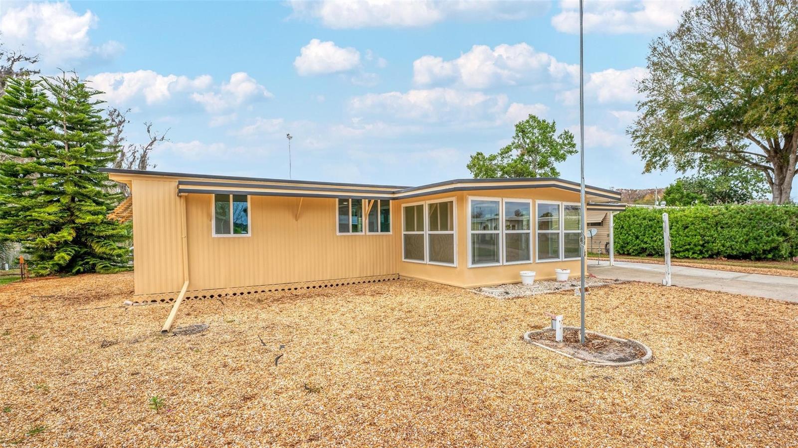 TAVARES IMPERIAL MOBILE TERRACE ADD 04 - Residential Lease