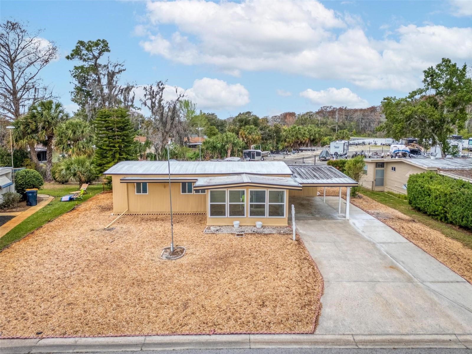 TAVARES IMPERIAL MOBILE TERRACE ADD 04 - Residential Lease