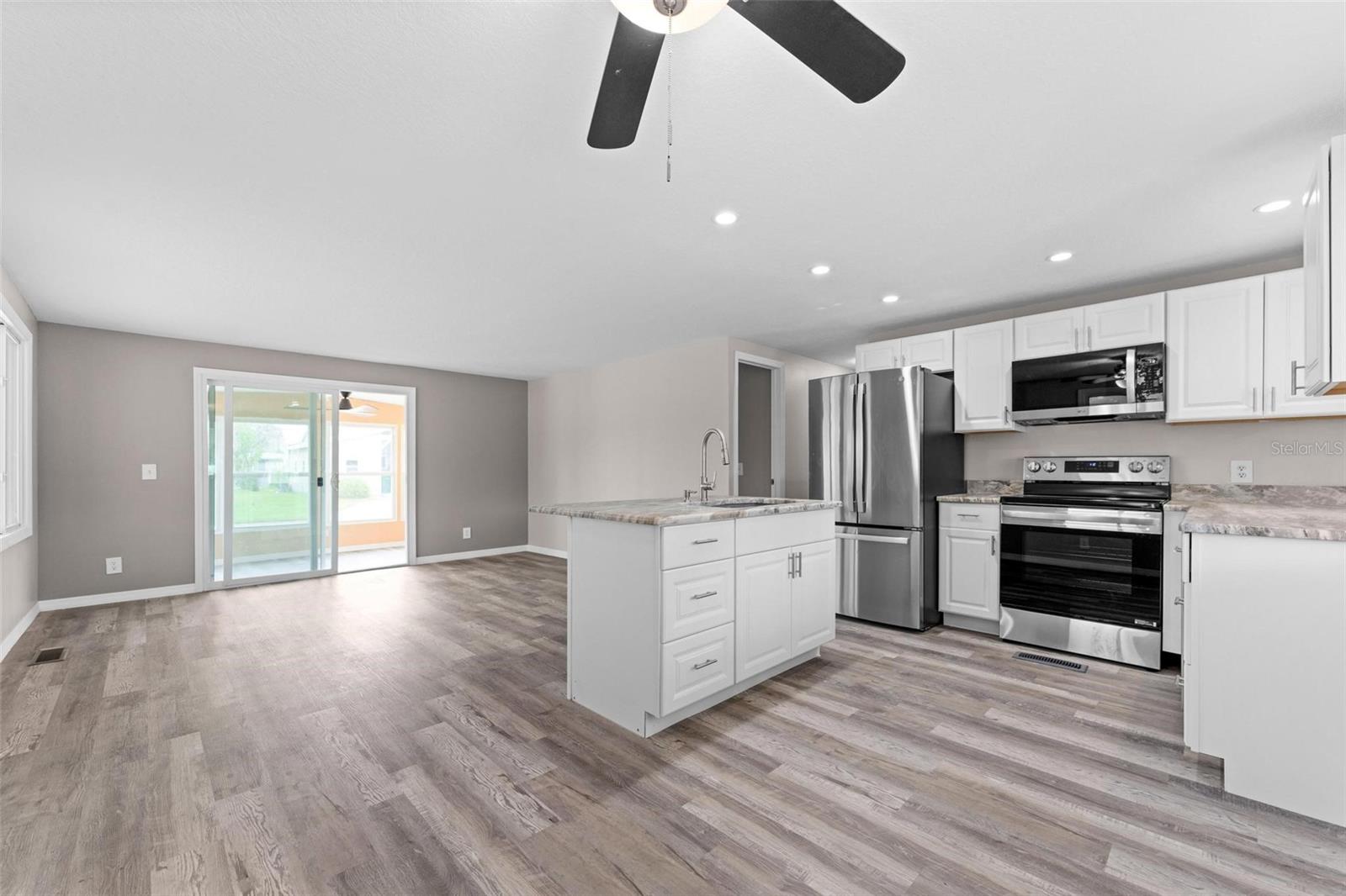 TAVARES IMPERIAL MOBILE TERRACE ADD 04 - Residential Lease