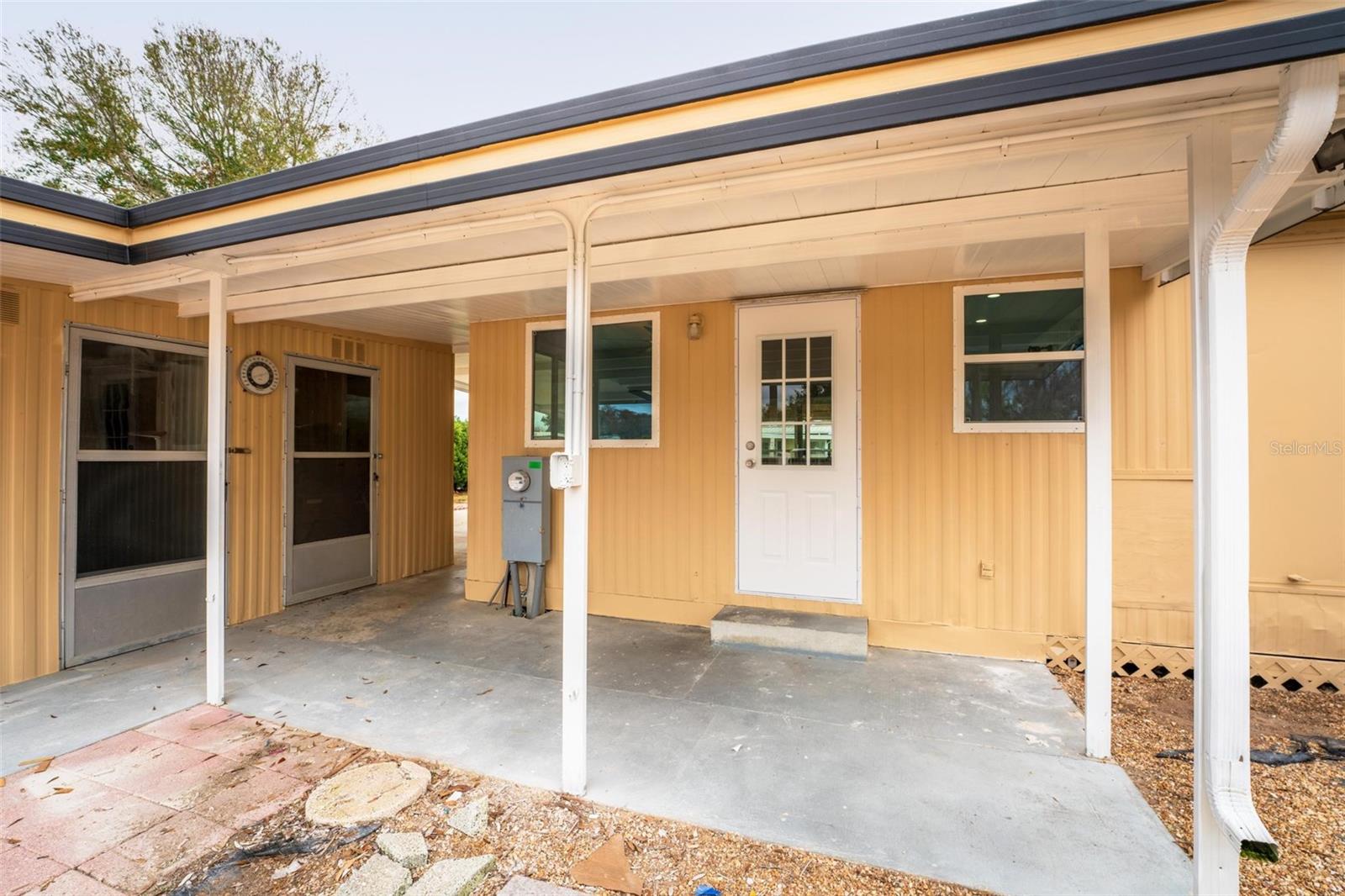 TAVARES IMPERIAL MOBILE TERRACE ADD 04 - Residential Lease