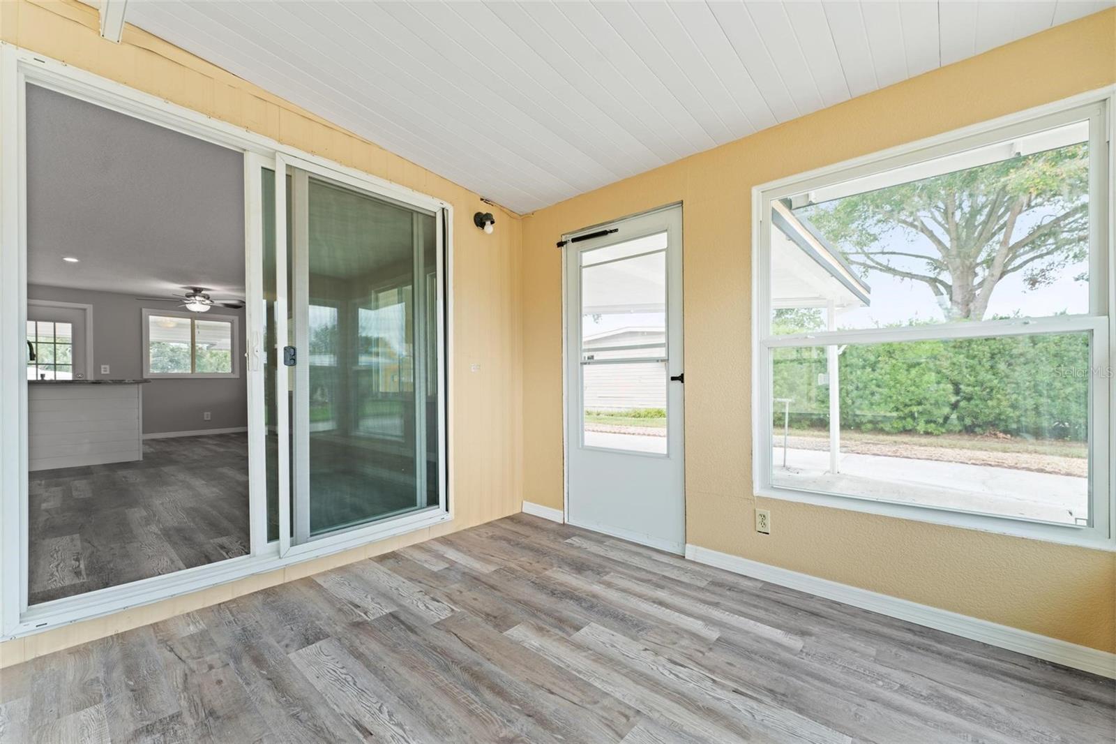 TAVARES IMPERIAL MOBILE TERRACE ADD 04 - Residential Lease