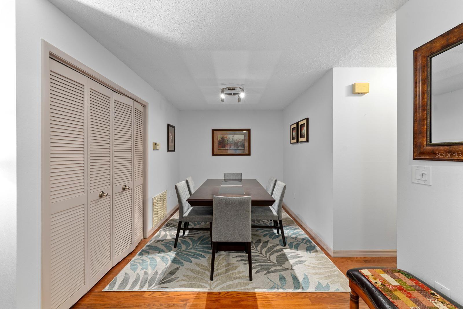 BEACON WOODS WEDGEWOOD CONDO - Residential