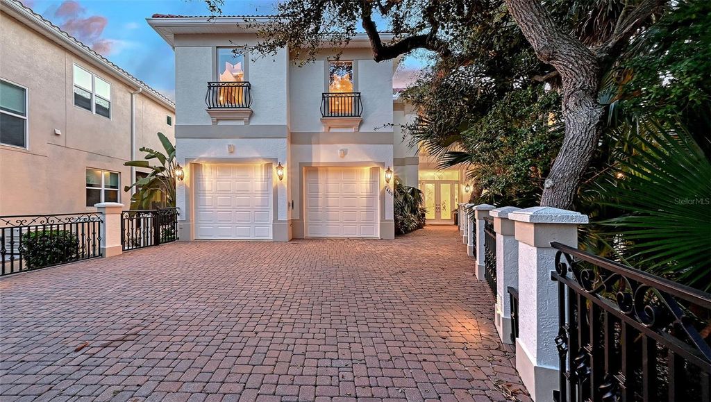 Photo of 7460 Monte Verde, Sarasota, FL 34238 (MLS # A4669395)