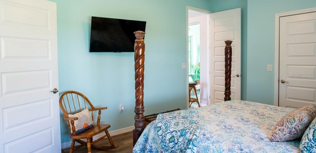 ARMAND BCH EAST SUB - Residential