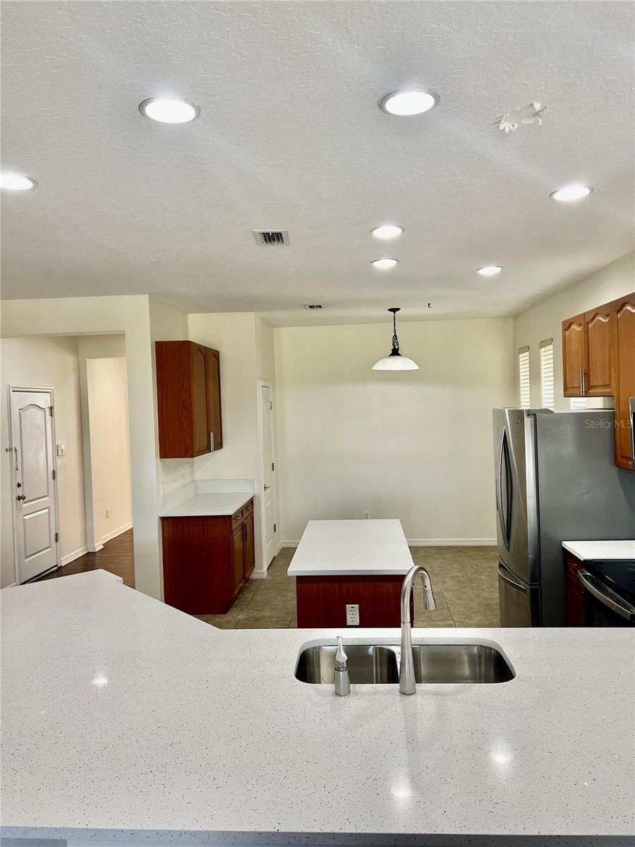 LAKES OF WINDERMERE - Residential