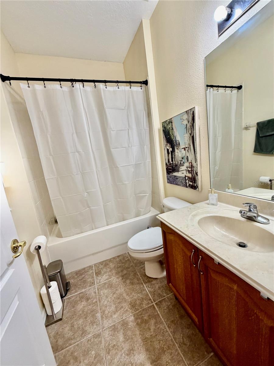 LAKES OF WINDERMERE - Residential