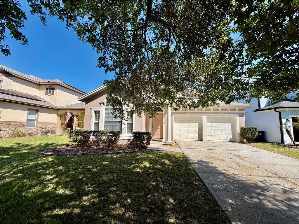 Photo of 12863 Holdenbury Lane, Windermere, FL 34786 (MLS # O6393781)