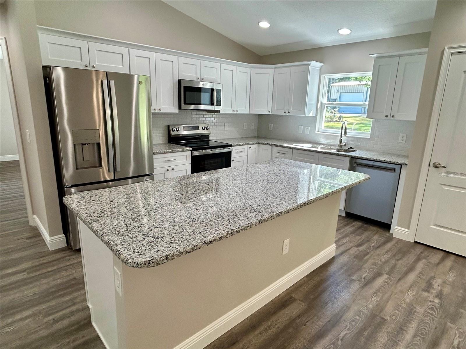 15637 SE 84TH TERRACE