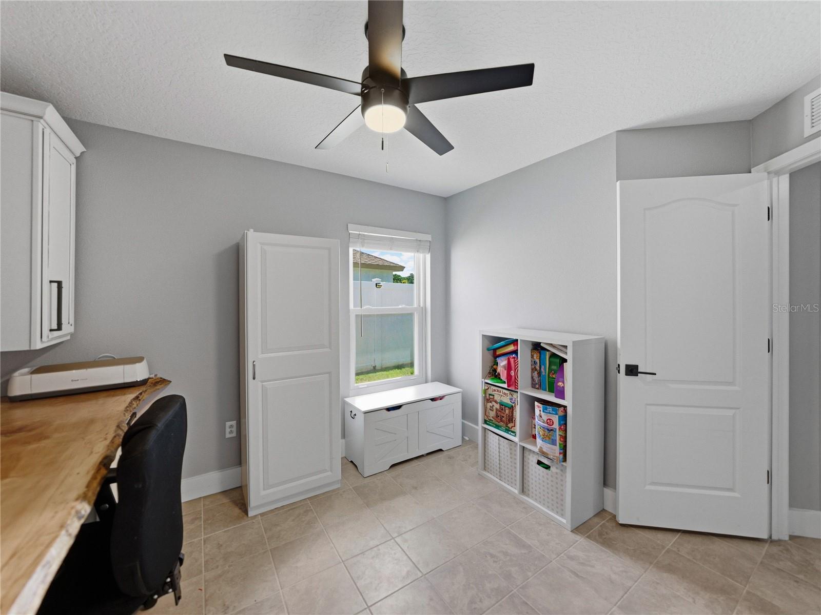 LEXINGTON OAKS VILLAGES 21 & 22 - Residential