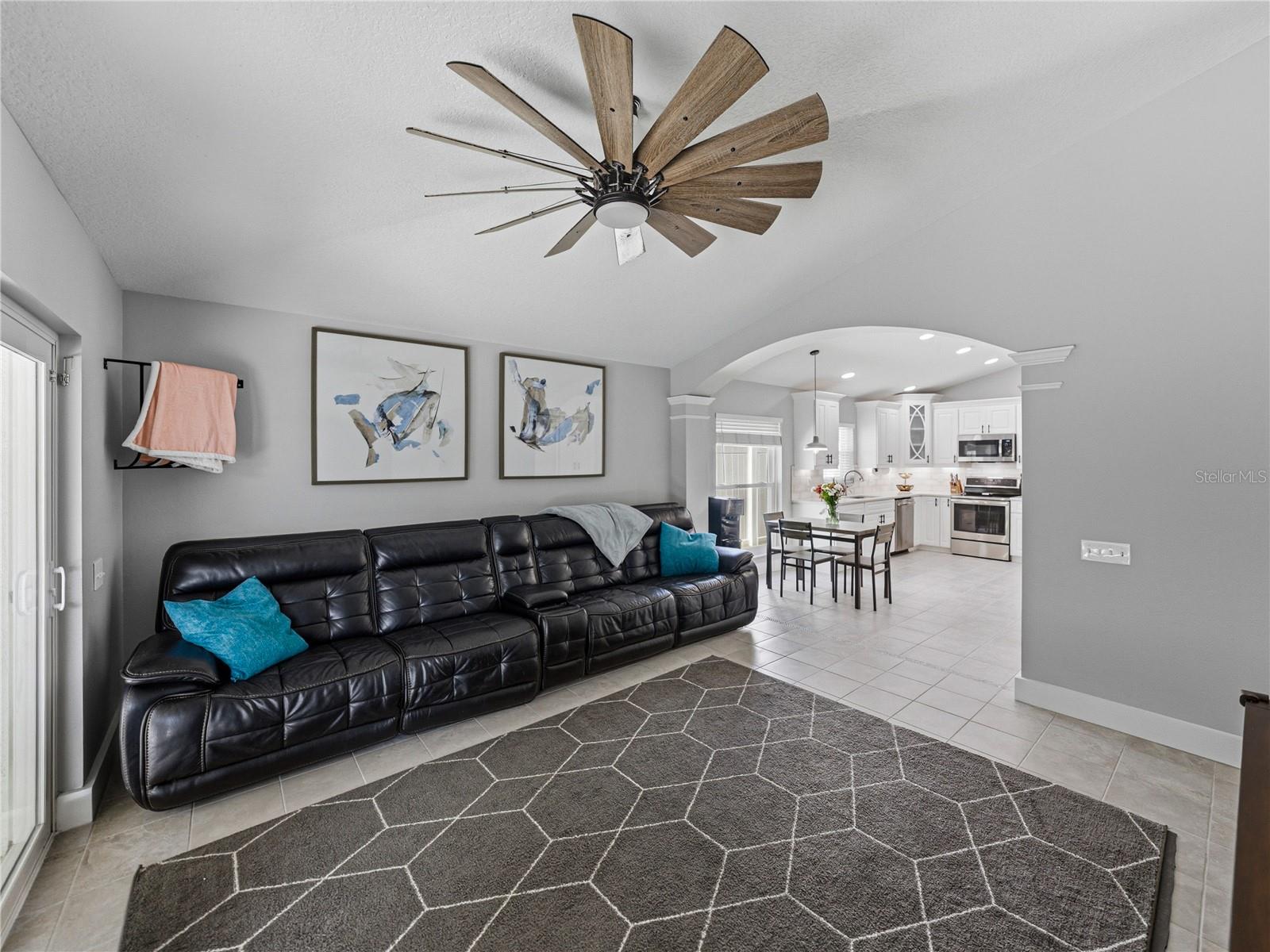 LEXINGTON OAKS VILLAGES 21 & 22 - Residential