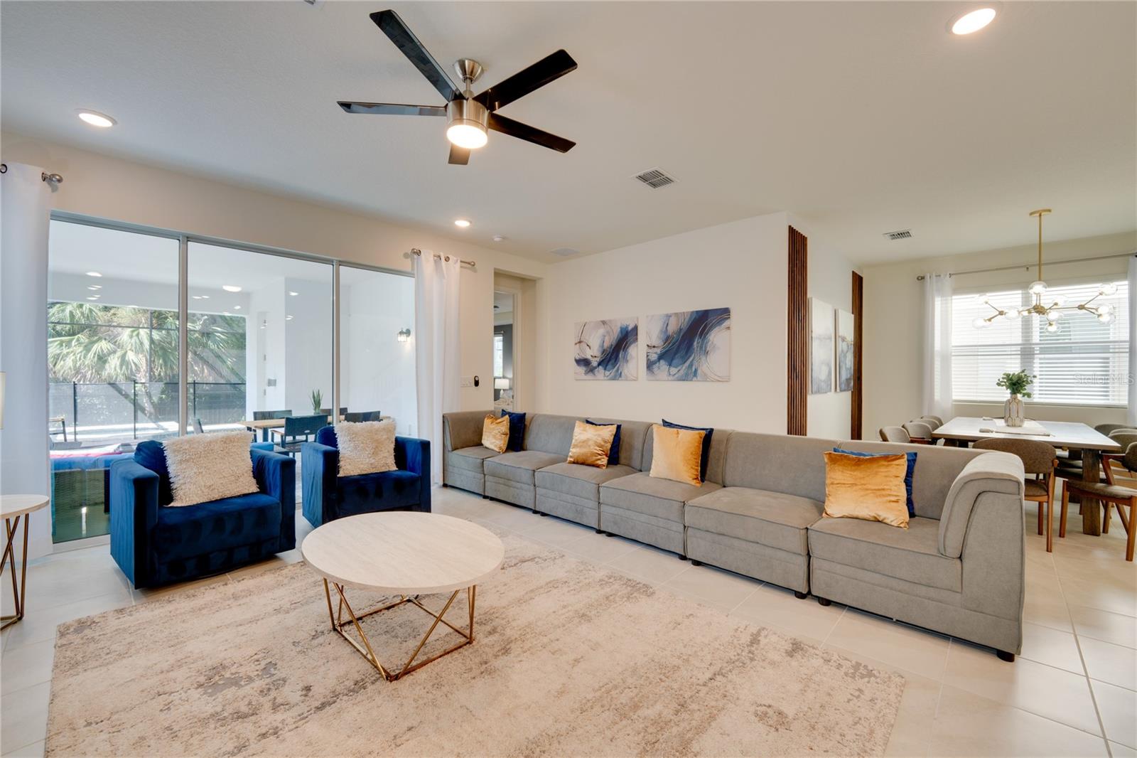 SOLARA RESORT VACATION VILLAS REP - Residential