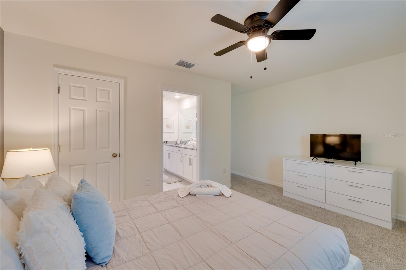 SOLARA RESORT VACATION VILLAS REP - Residential