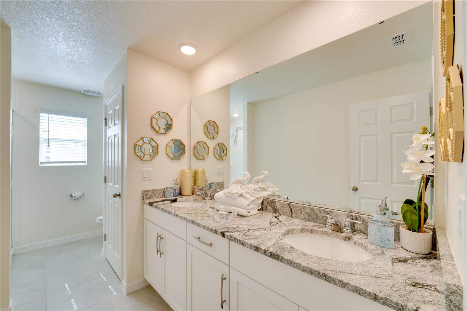 SOLARA RESORT VACATION VILLAS REP - Residential