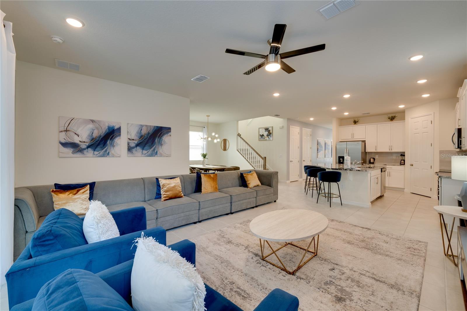 SOLARA RESORT VACATION VILLAS REP - Residential