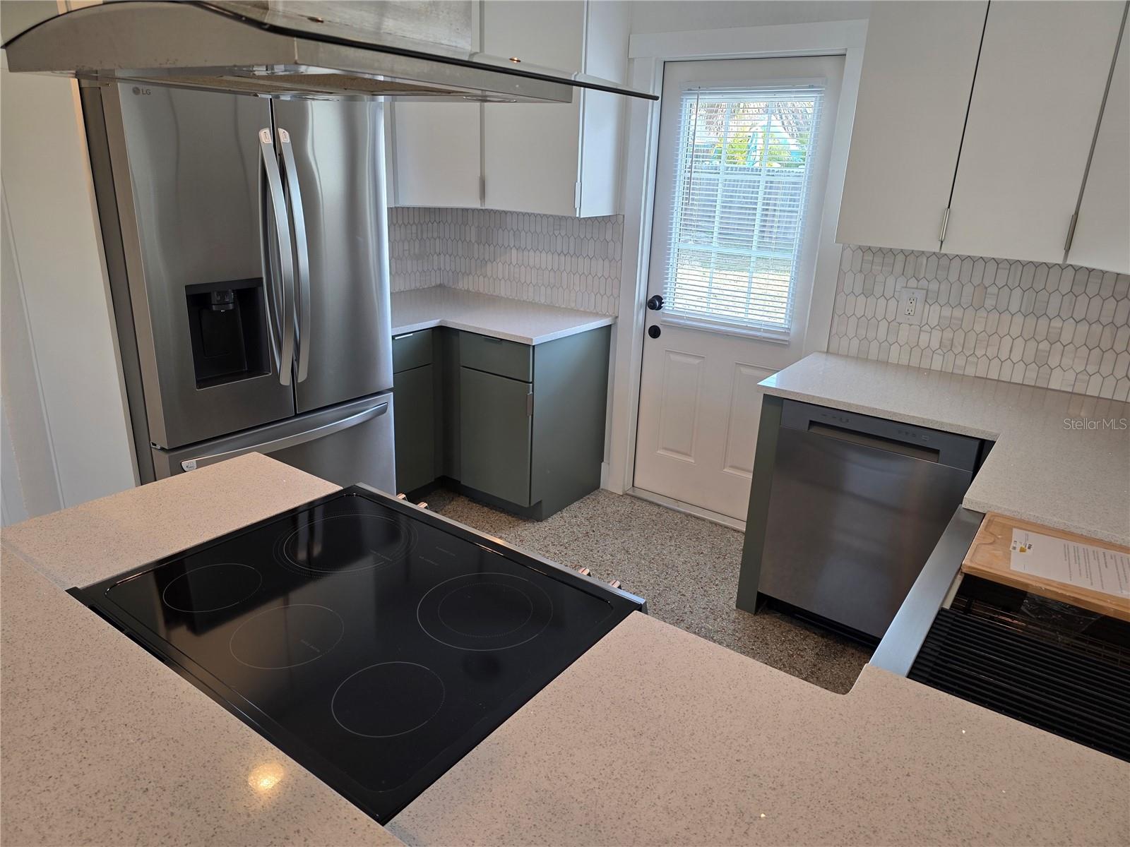 ST PETERSBURG BEACH NORTH UNIT 3 - Residential Lease