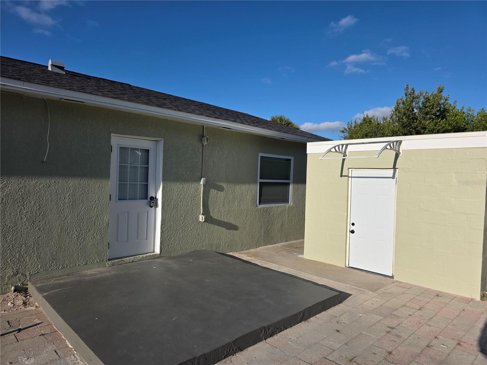 ST PETERSBURG BEACH NORTH UNIT 3 - Residential Lease