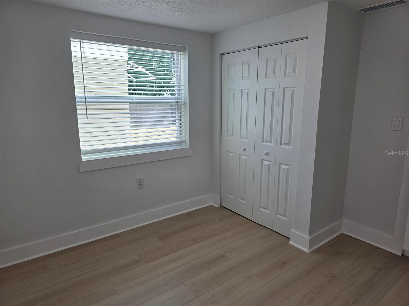 ST PETERSBURG BEACH NORTH UNIT 3 - Residential Lease