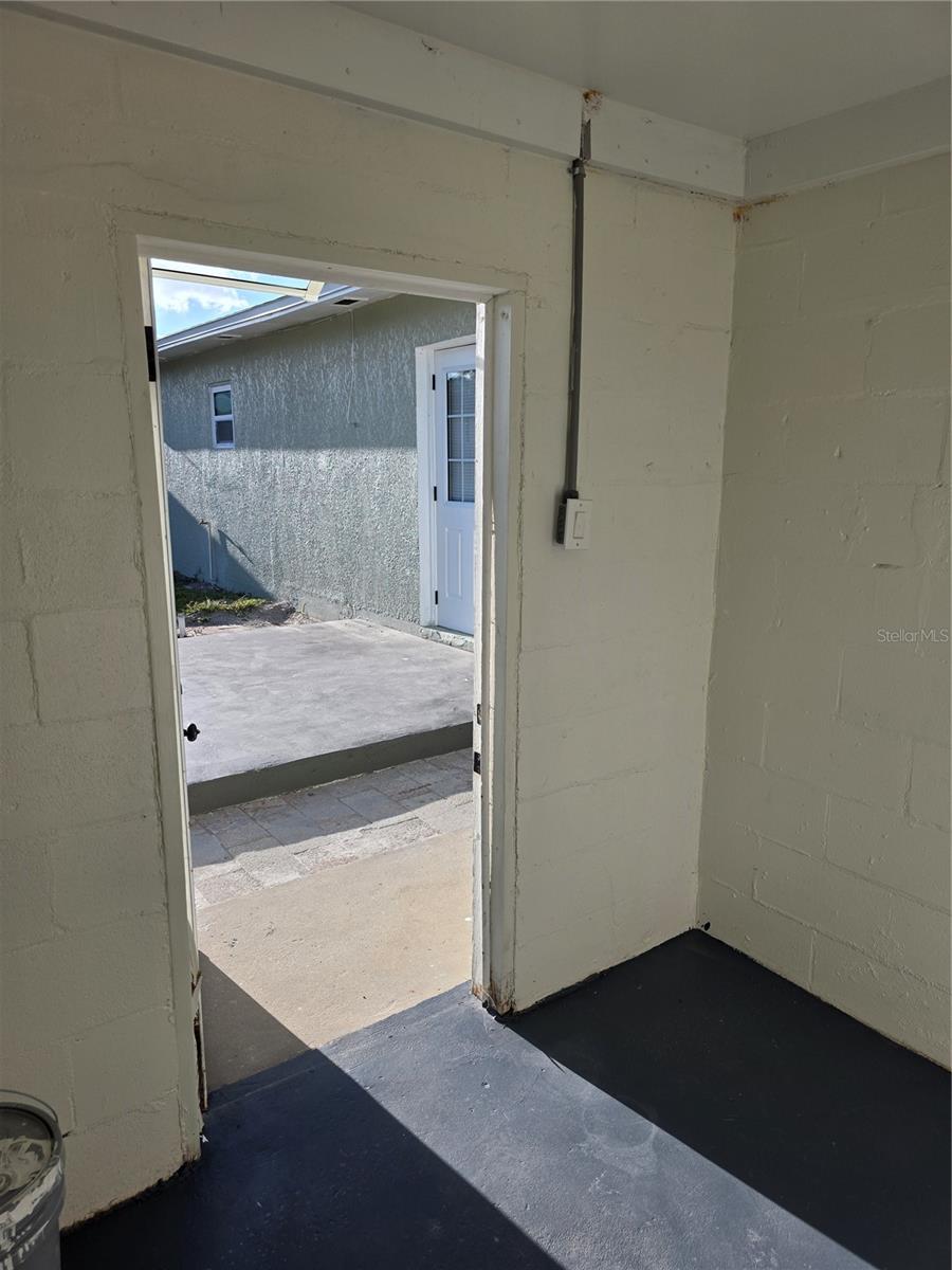 ST PETERSBURG BEACH NORTH UNIT 3 - Residential Lease