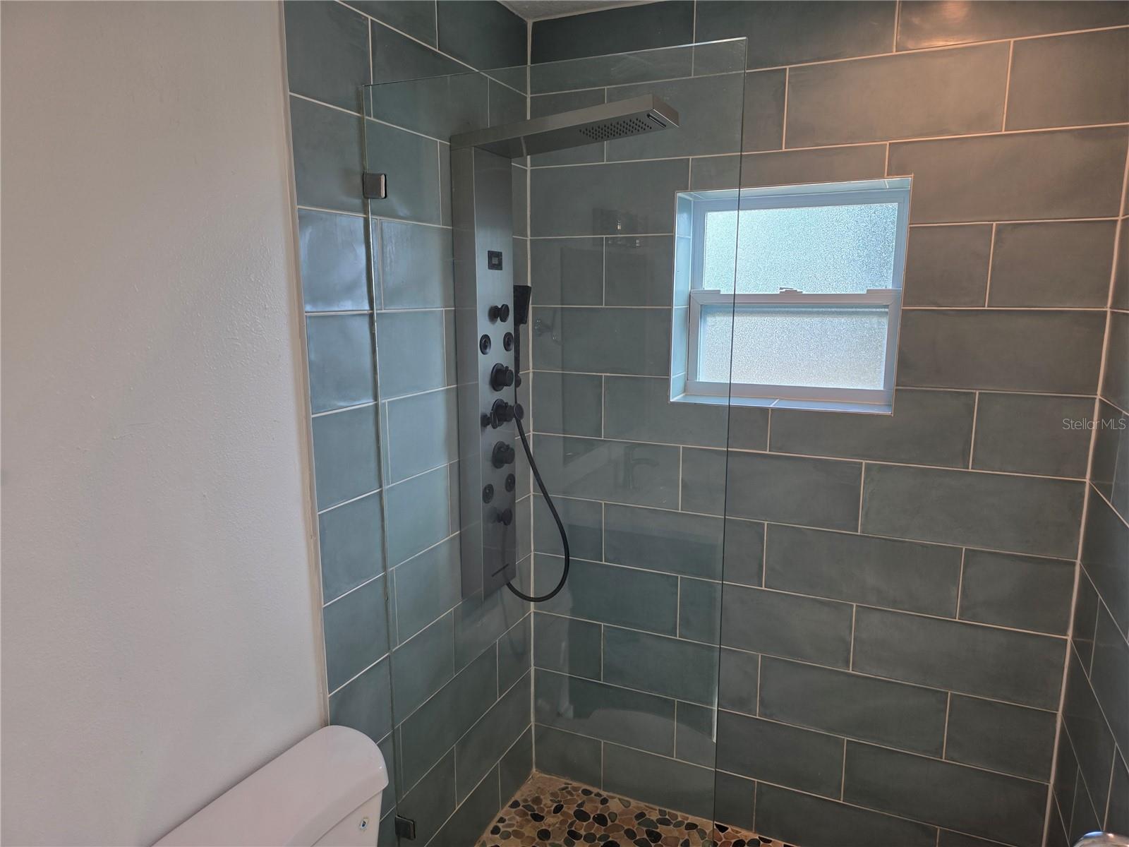 ST PETERSBURG BEACH NORTH UNIT 3 - Residential Lease