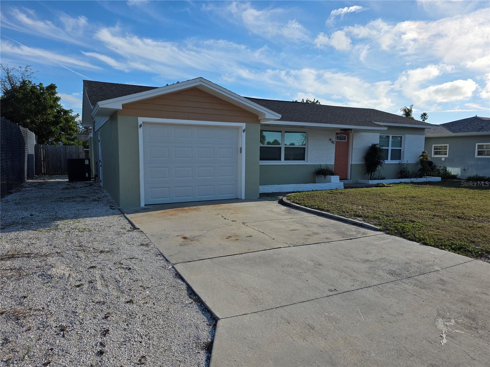 ST PETERSBURG BEACH NORTH UNIT 3 - Residential Lease