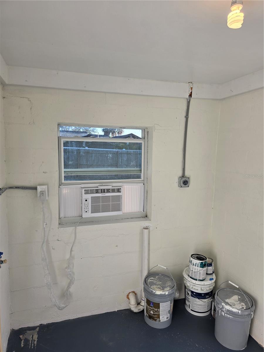 ST PETERSBURG BEACH NORTH UNIT 3 - Residential Lease