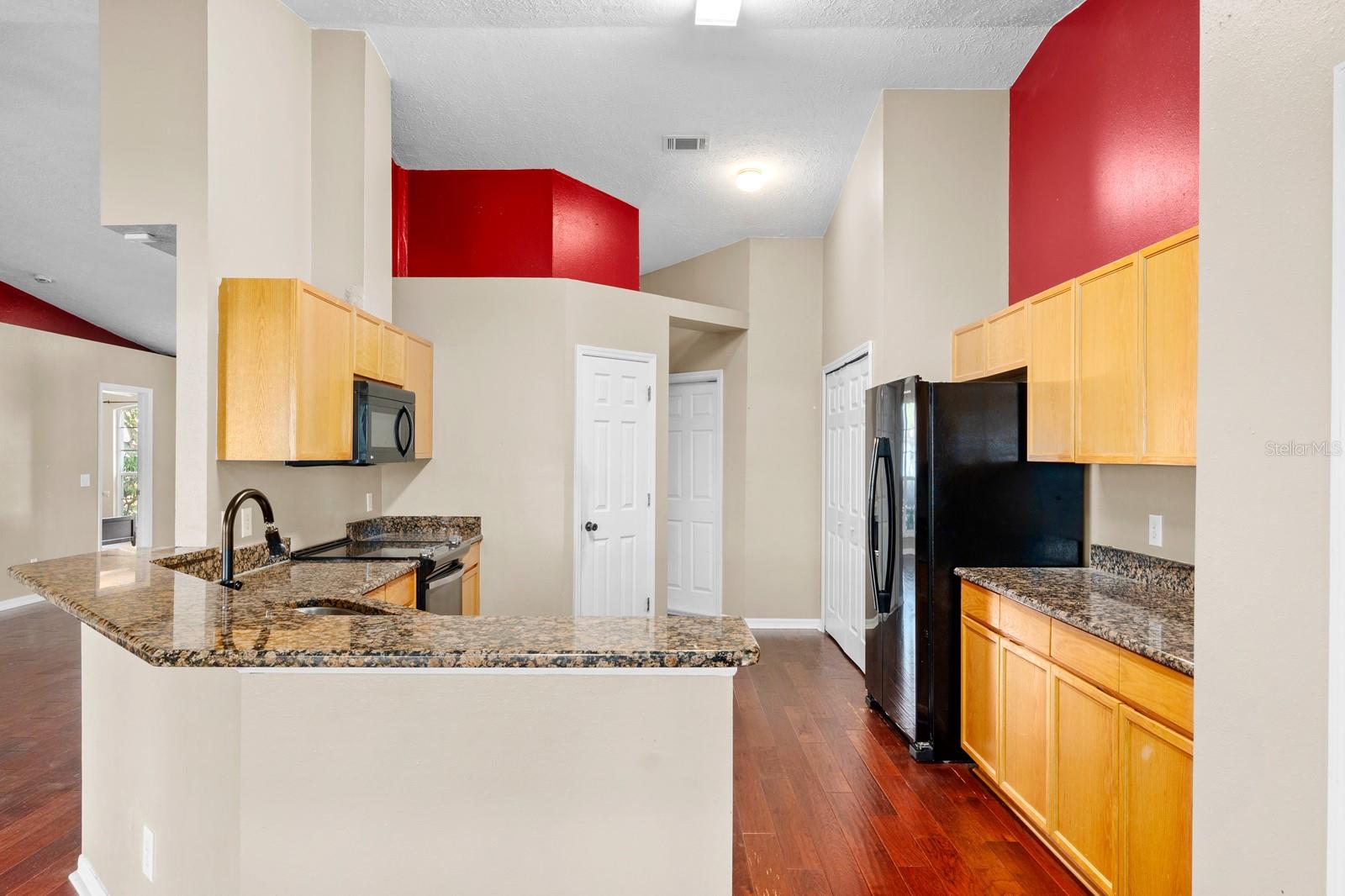 CRISTINA PH 02 UNIT 02 - Residential