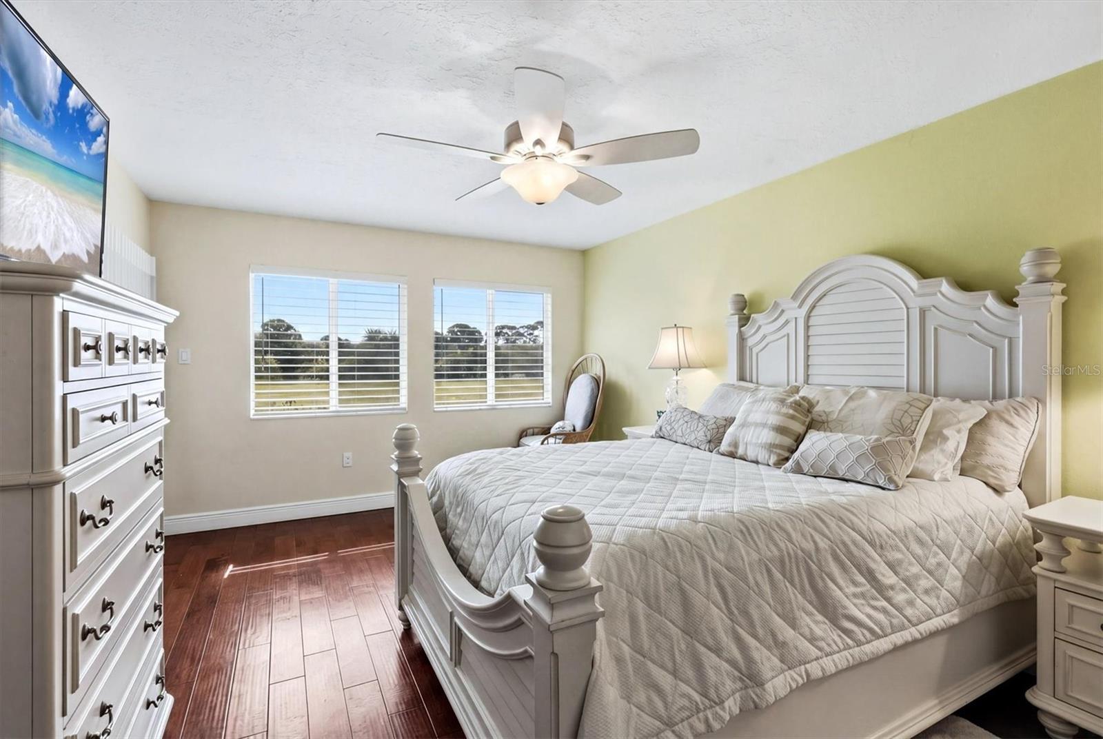 VILLAGE LAKE / THE MEADOWS - Residential