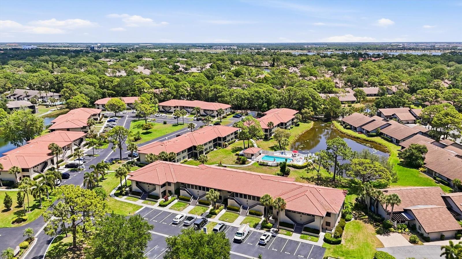 VILLAGE LAKE / THE MEADOWS - Residential