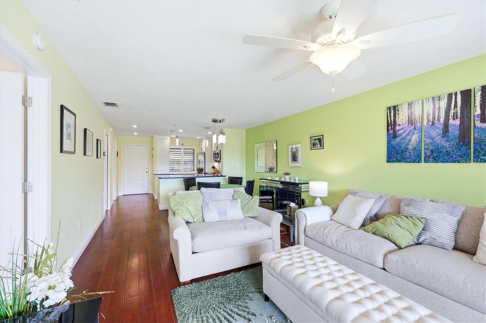 VILLAGE LAKE / THE MEADOWS - Residential