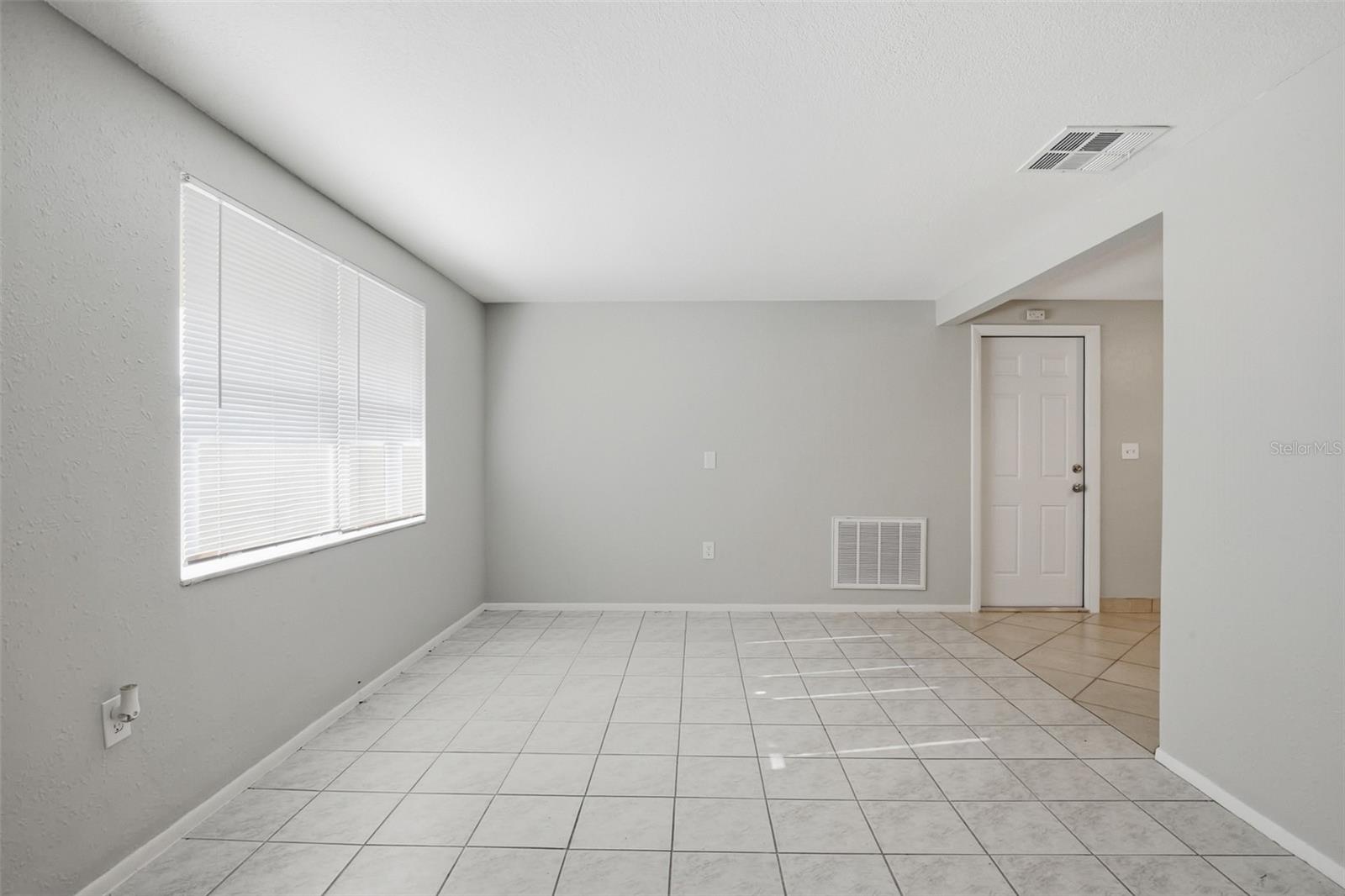 BEACON SQUARE - Residential